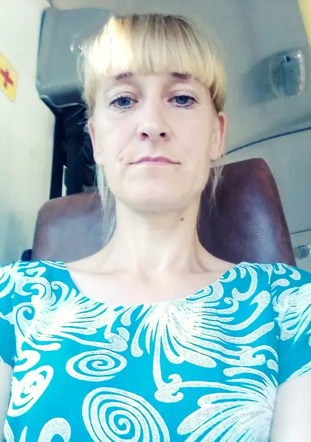 Я Наталья, 45, знакомлюсь на одну ночь в Санкт-Петербурге