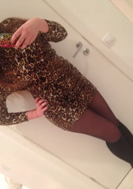 Я Арина, 35, из Ногинска, ищу знакомства без обязательств