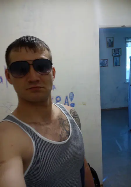 Саня из Каменска-Уральского, ищу на сайте знакомства на одну ночь