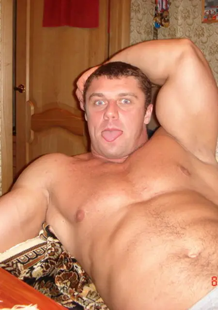 Cooper из Астрахани, мне 50, познакомлюсь без обязательств