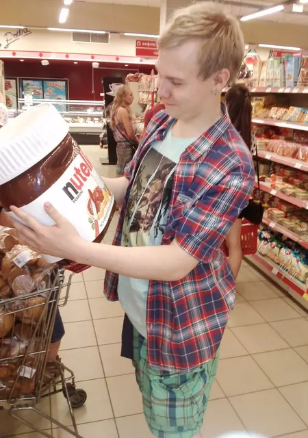 Я Илья, 31, из Вологды, ищу знакомства без обязательств