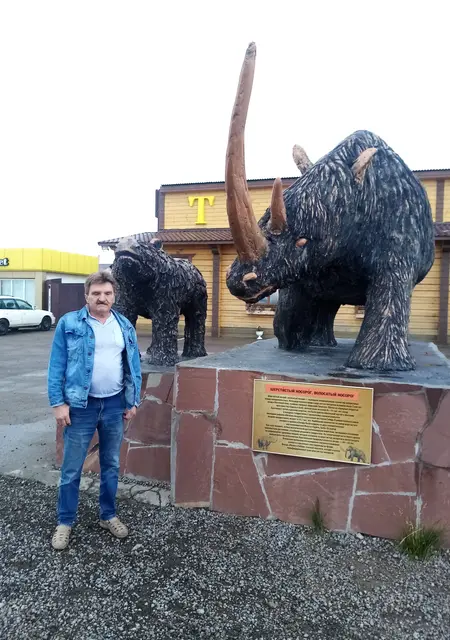 Дмитрий из Бородина, мне 54, познакомлюсь на одну ночь