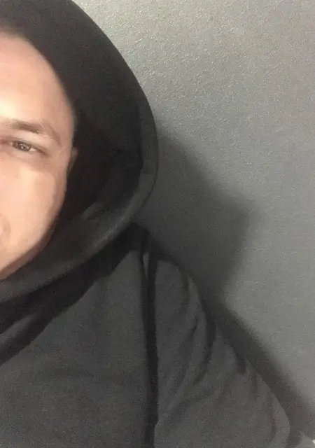 Slava из Геническа, ищу на сайте знакомства на одну ночь