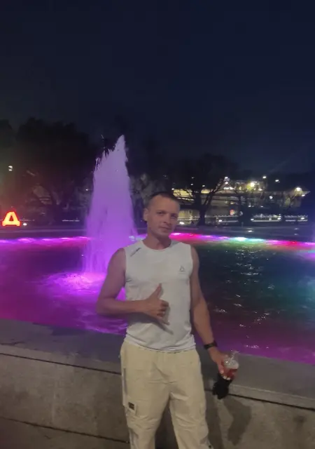 Я Денис, 38, из Зеленограда, ищу знакомства без обязательств