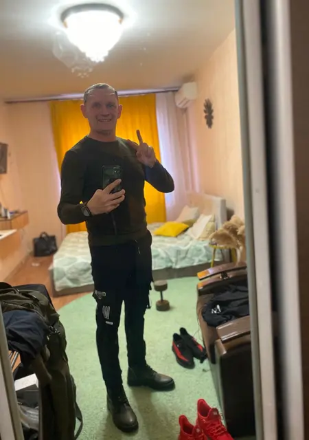 Олег из Армавира, ищу на сайте дружбу