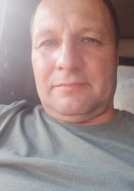 Роман из Глазова, ищу на сайте совместные путешествия