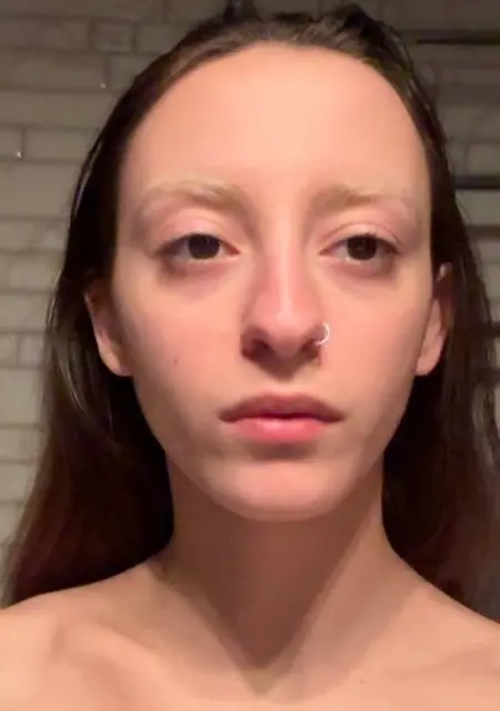 Я Анастасия, 18, из Нижнего Новгорода, ищу знакомства на одну ночь