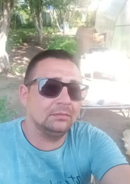 Павел из Елабуги, мне 37, познакомлюсь для совместных путешествий