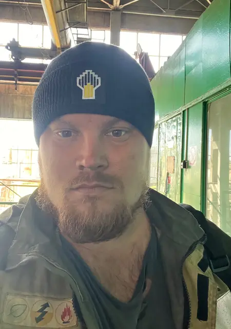 Я Андрей, 32, знакомлюсь на одну ночь в Кореновске