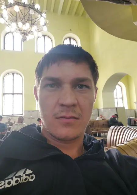 Я Евгений, 35, знакомлюсь для постоянных отношений в Тюмени