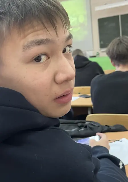 Арсен из Перми, мне 19, познакомлюсь на одну ночь