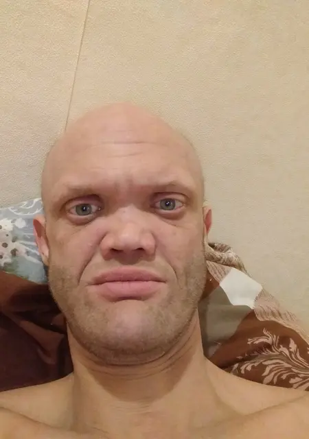 Я Alex, 42, знакомлюсь для приятного времяпровождения в Тихвине