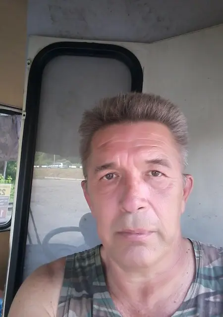 Я Сергей, 60, из Новокузнецка, ищу знакомства без обязательств