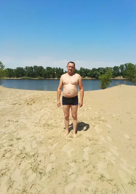 Дмитрий из Железногорска, мне 43, познакомлюсь для общения