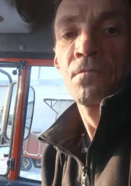 Юрий из Лысьвы, ищу на сайте знакомства на одну ночь