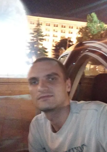 Андрей з Фастів, шукаю на сайті дружбу