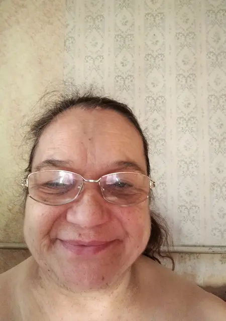 Я Цветана, 57, знакомлюсь без обязательств в Перми