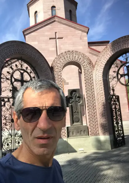 Герас из Кемерово, мне 47, познакомлюсь для приятного времяпровождения