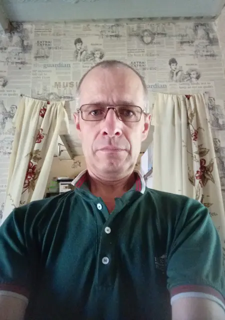 Геннадий из Саратова, мне 53, познакомлюсь для дружбы