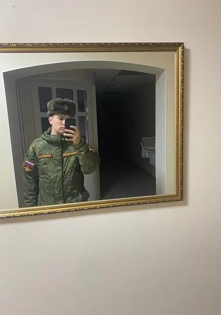 Ильфир из Георгиевска, мне 22, познакомлюсь на одну ночь