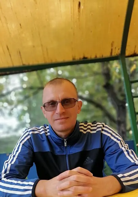 Я Сергей, 40, знакомлюсь на одну ночь в Нерюнгри