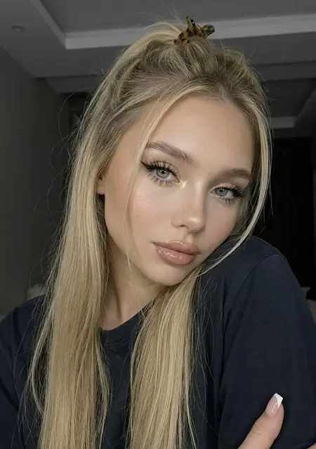 Ekaterina из Перми, ищу на сайте приятное времяпровождение
