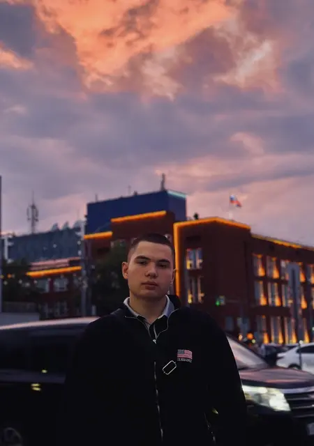 Я Ростислав, 19, знакомлюсь без обязательств в Иркутске