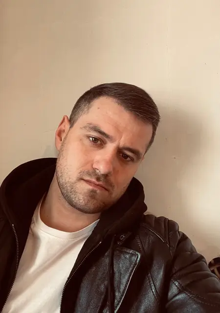 Max из Химок, мне 32, познакомлюсь для приятного времяпровождения