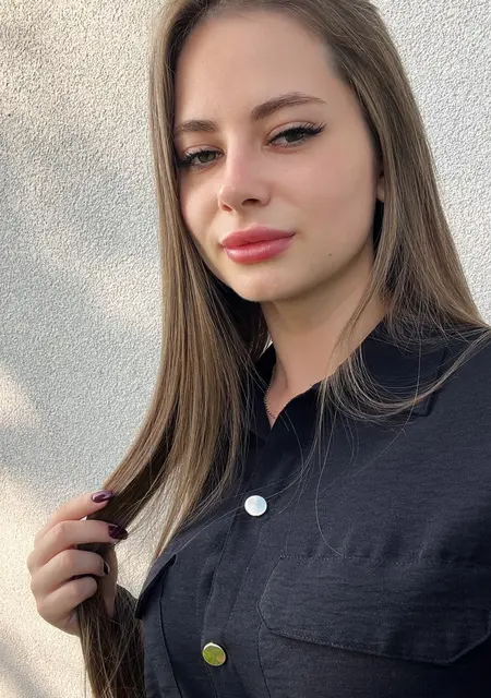 Я Настя, 29, из Новосибирска, ищу знакомства без обязательств