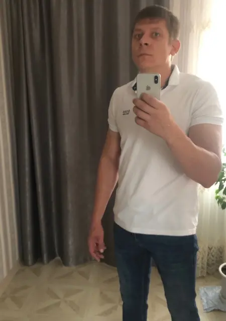 Юрий из Буденновска, мне 34, познакомлюсь для вирта