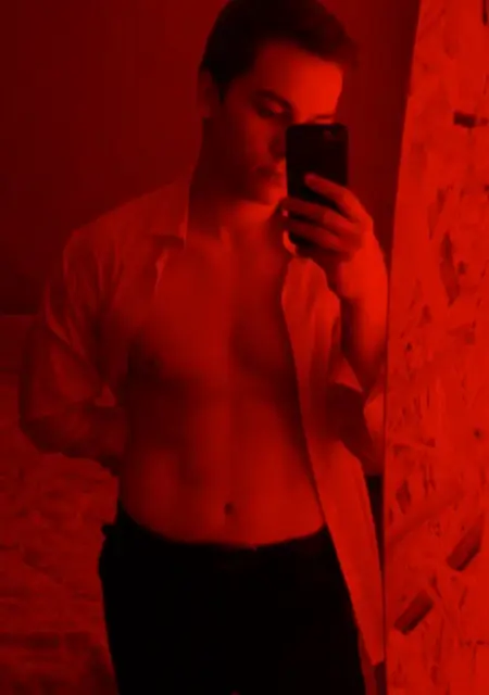 Я Назар, 22, из Балакова, ищу знакомство для постоянных отношений