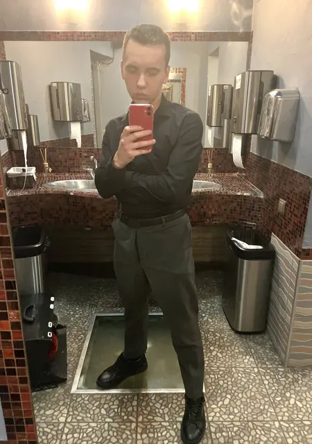 Я Вадим, 28 років, знайомлюсь без зобов'язань у Лисичанську