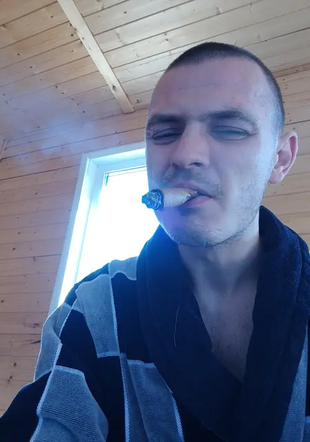 Я Machine, 28, из Орехово-Зуево, ищу знакомства на одну ночь