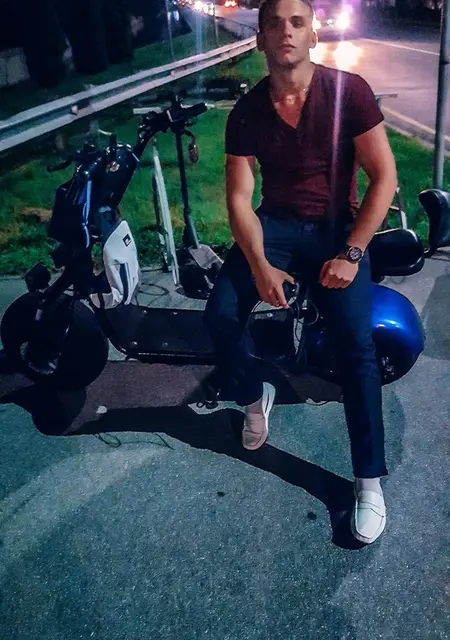 Я Артем, 26, знакомлюсь без обязательств в Балтийске