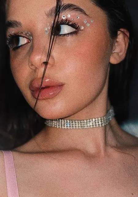 Мария из Челябинска, мне 25, познакомлюсь на одну ночь