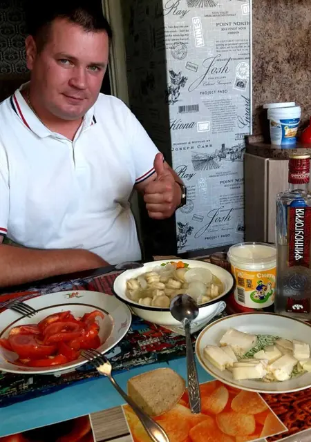 Я Виктор, 41, из Сыктывкара, ищу знакомства на одну ночь