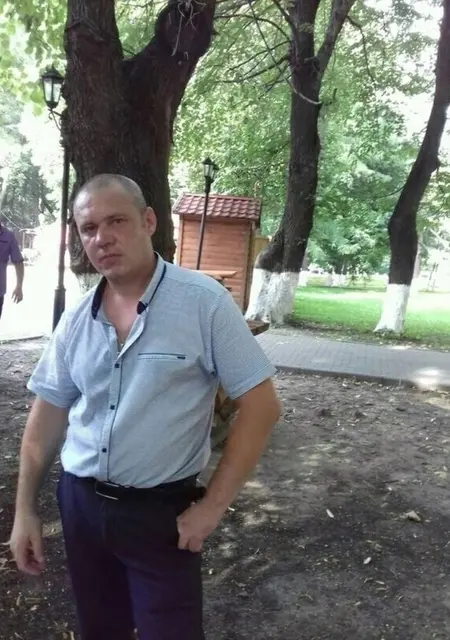 Я Андрей, 43, знакомлюсь без обязательств в Владимире