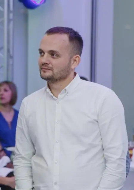 Я Олег, 37, знакомлюсь без обязательств в Челябинске