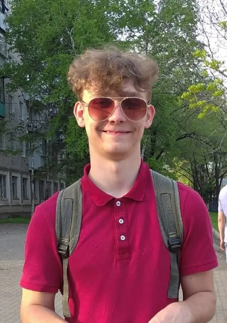 Я Никита, 20, из Красноярска, ищу знакомства на одну ночь