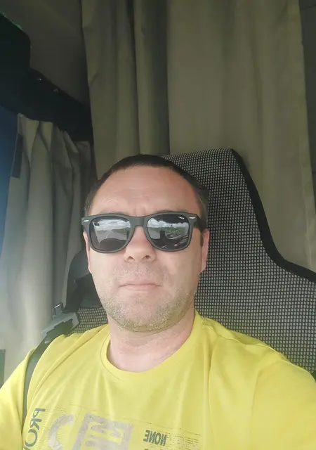 Евгений из Орла, ищу на сайте дружбу