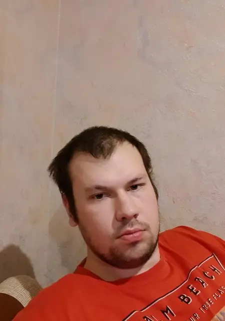 Александр из Геленджика, ищу на сайте знакомства на одну ночь