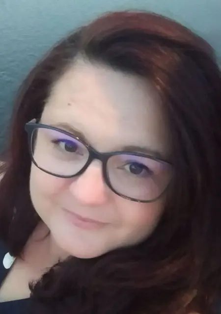 Я Marcela, 39, из Праги, ищу знакомство для постоянных отношений