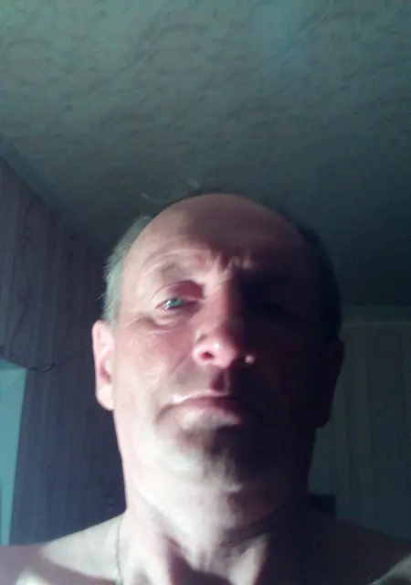 Игорь из Екатеринбурга, ищу на сайте знакомства без обязательств