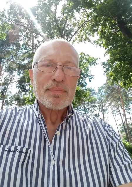 Александр з Києва, мені 68 років, познайомлюсь без зобов'язань