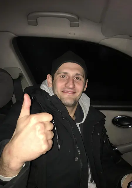 Даня из Пскова, мне 34, познакомлюсь для приятного времяпровождения