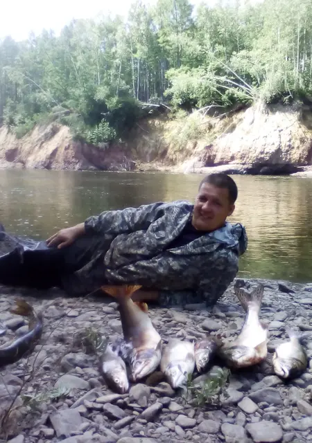 Сергей из Комсомольска-на-Амуре, ищу на сайте знакомства на одну ночь