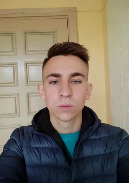 Я Александр, 23, знакомлюсь для вирта в Белове