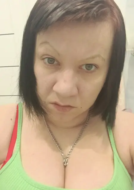 Лаура из Казани, мне 32, познакомлюсь для вирта
