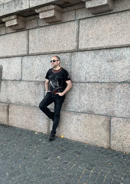 Демир из Новосибирска, ищу на сайте знакомства без обязательств