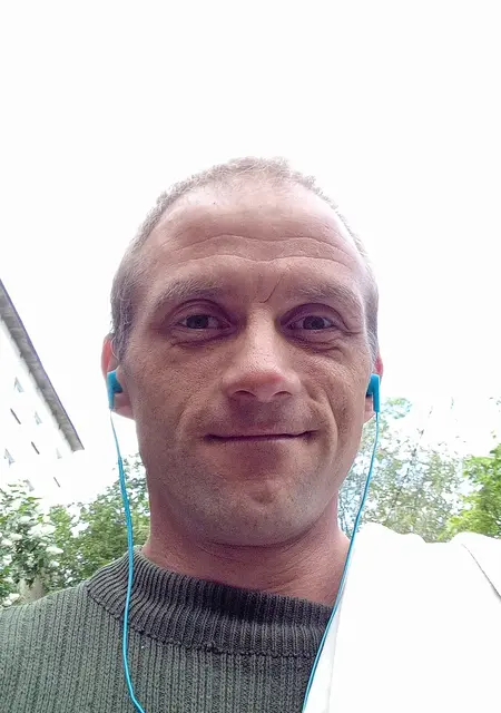 Я Сергей, 37, из Чебаркуля, ищу знакомства без обязательств